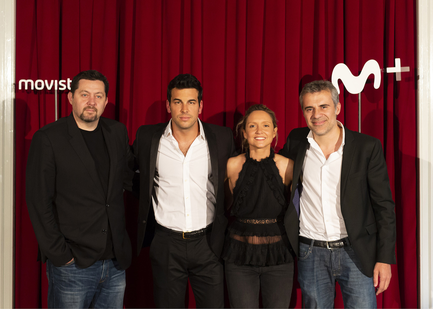 Ayer tuvo lugar la presentación de Instinto, la nueva ficción original de Movistar+, creada por Teresa Fernández-Valdés, Ramón Campos y Gema R. Neira, de Bambú Producciones. Y además cuenta con el actor Mario Casas como protagonista.