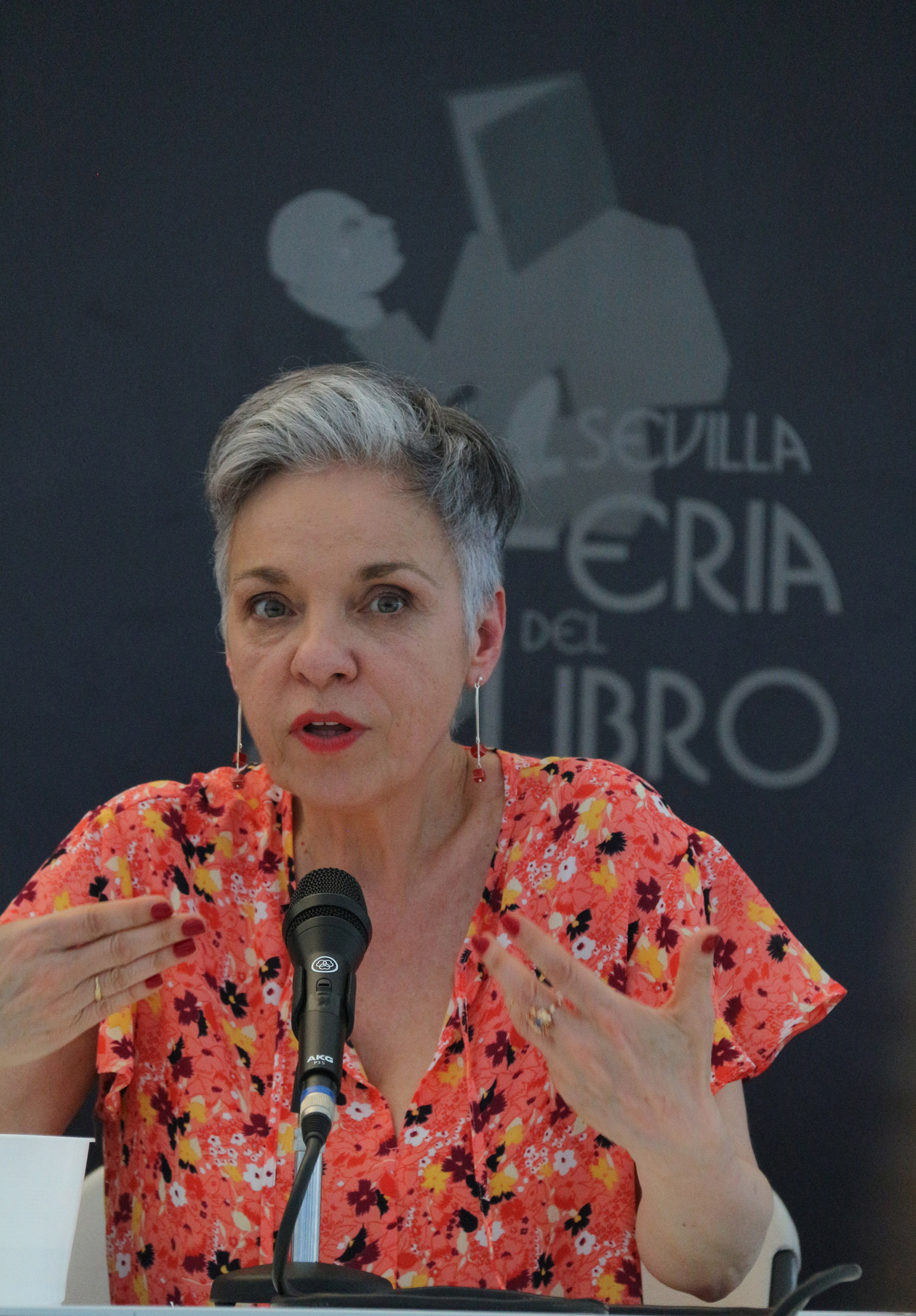 Dulce María Cardoso: "'Eliete' es una radiografía de la familia en estos tiempos"